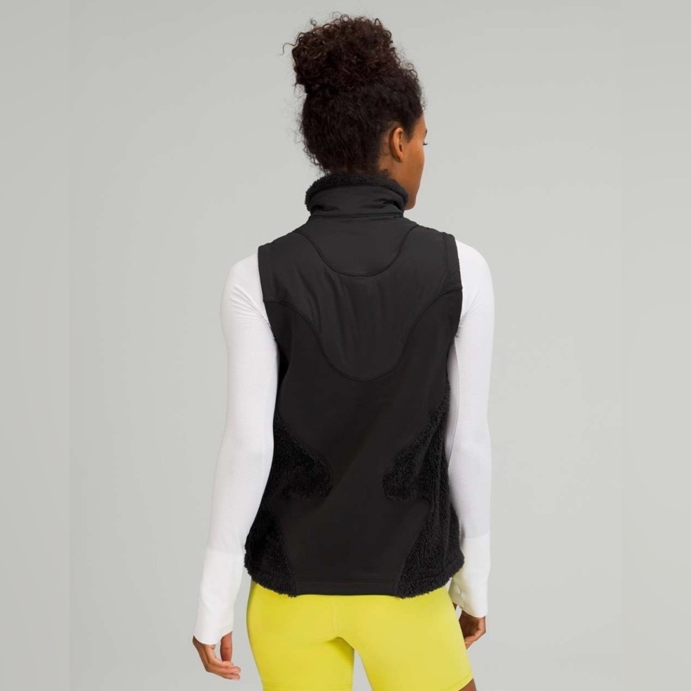 Lululemon Fleece Insulated Vest in Black - Picture 2 of 7